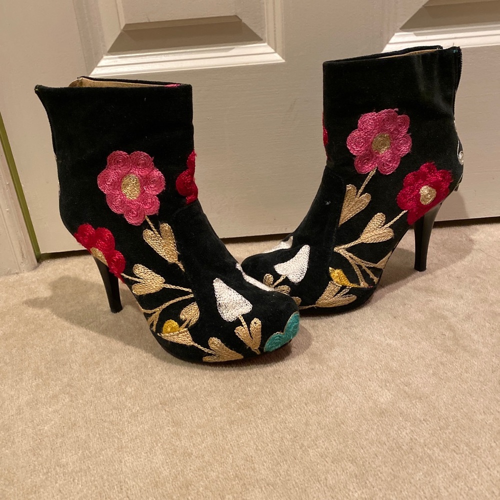 Rockwell Tharp boots inside wedge size 7